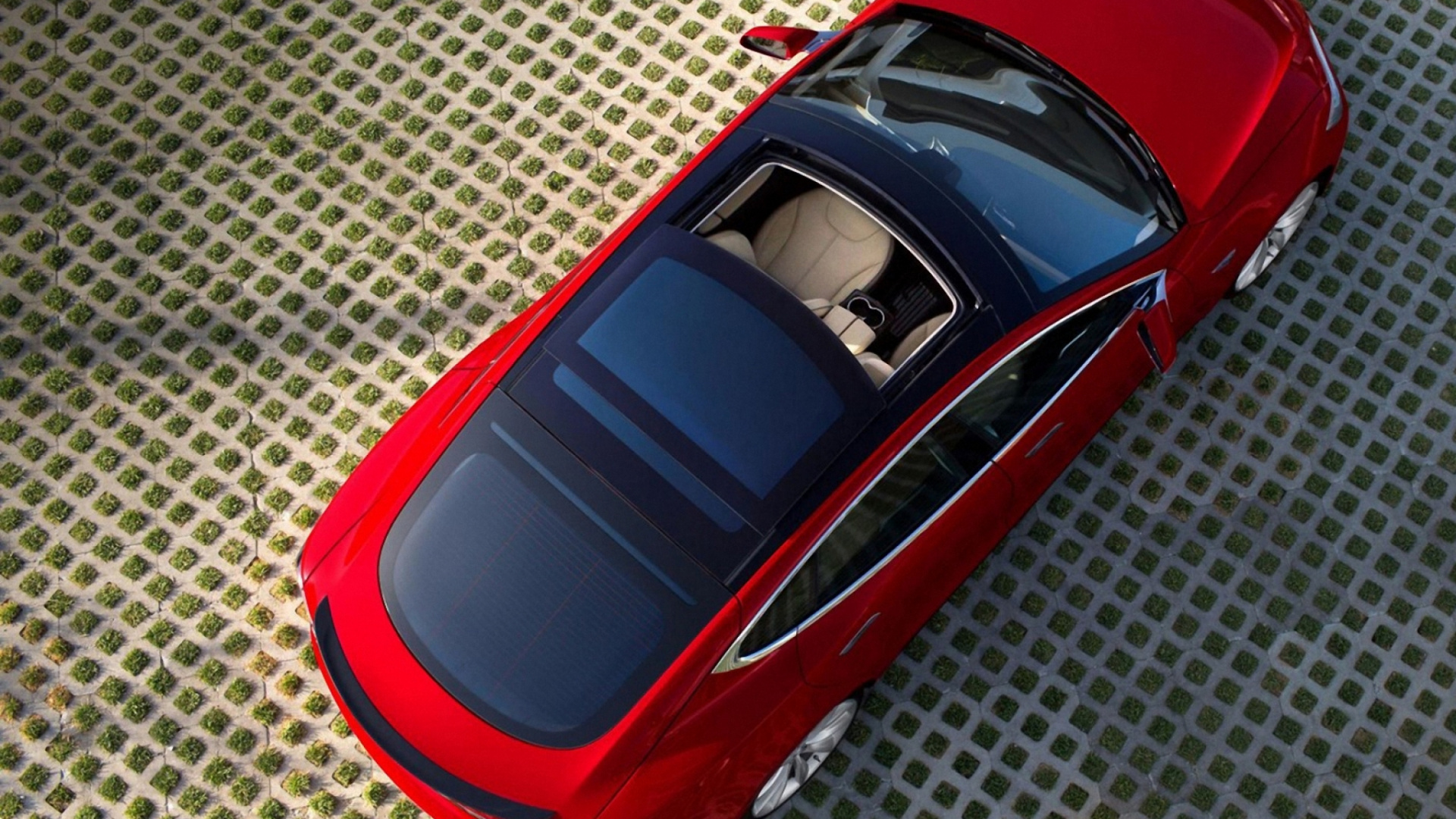 Voiture Rouge Sur la Chaussée Grise. Wallpaper in 1920x1080 Resolution