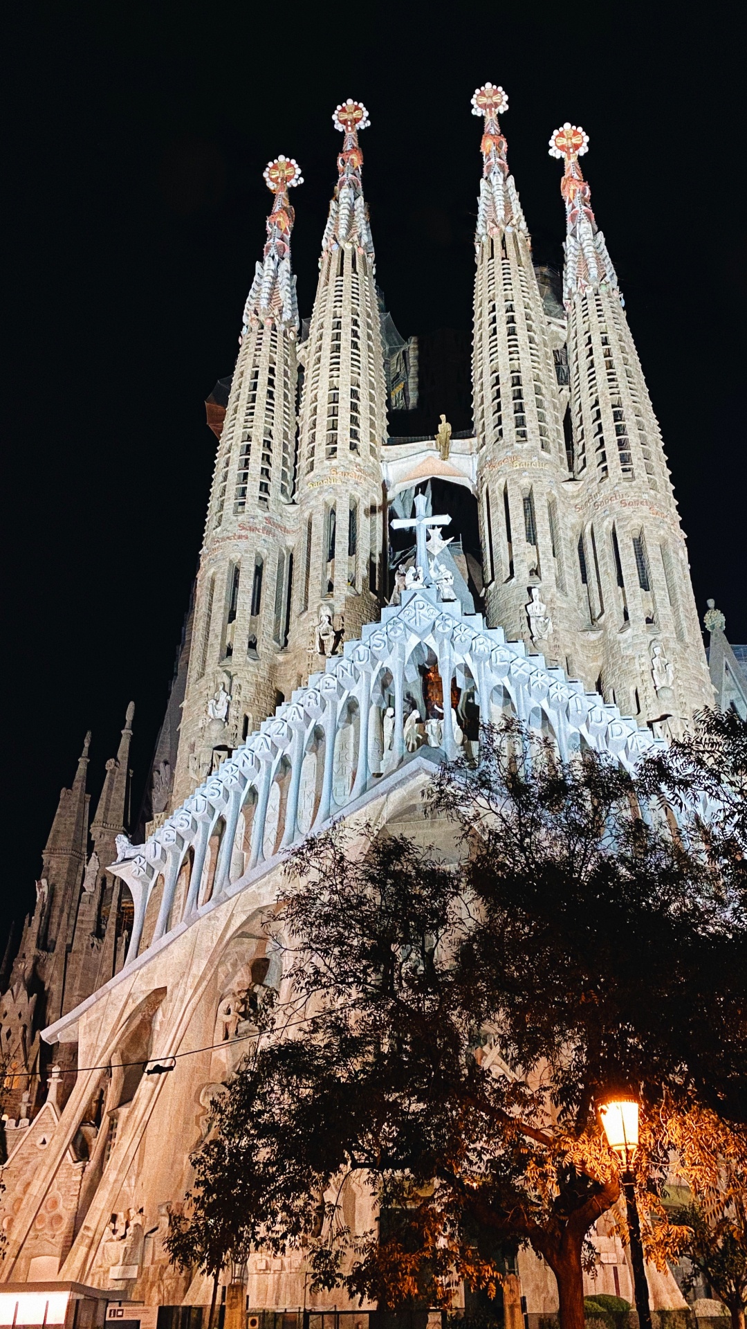 Barcelona, Hito, Turismo, Atracción Turística, Spire. Wallpaper in 1080x1920 Resolution