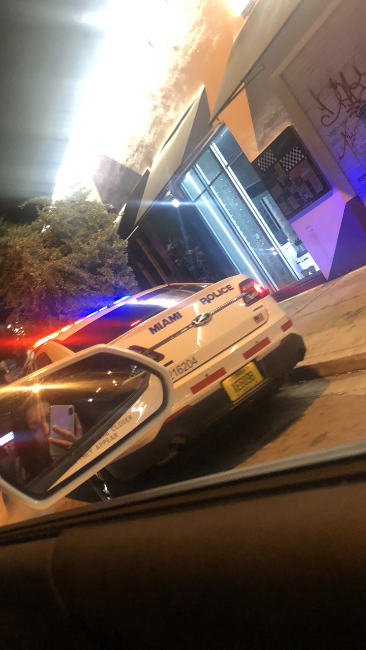 Rey, Parabrisas, Ciencia, la Física, Exterior Del Automotor. Wallpaper in 720x1280 Resolution