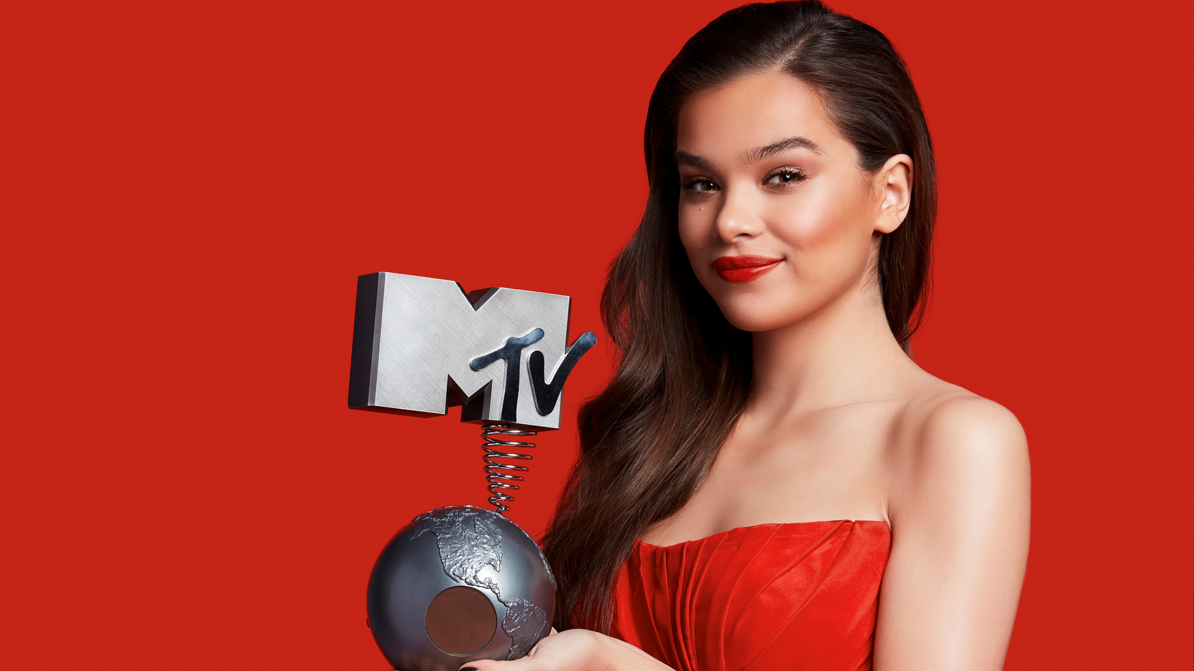 Hailee Steinfeld, MTV Europe Music Awards 2018, MTV, Red, Beauté. Wallpaper in 3840x2160 Resolution