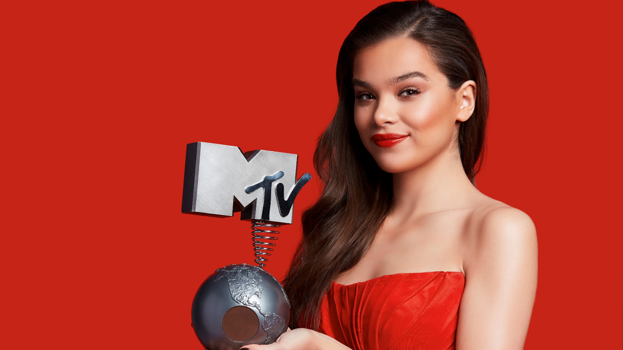 Hailee Steinfeld, 2018 MTV Europe Music Awards, MTV, Red, Beauty. Wallpaper in 1280x720 Resolution