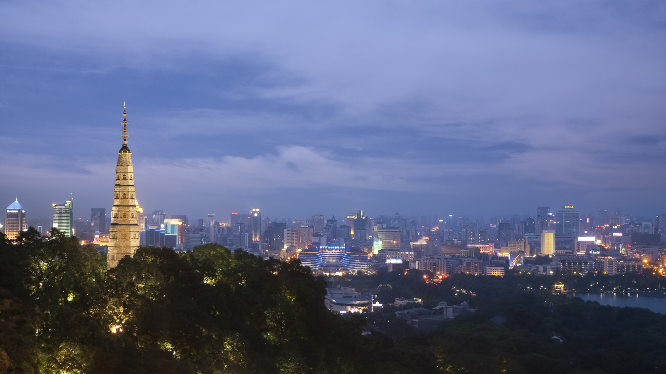 City With High Rise Buildings Under Gray Sky During Daytime. Wallpaper in 1366x768 Resolution
