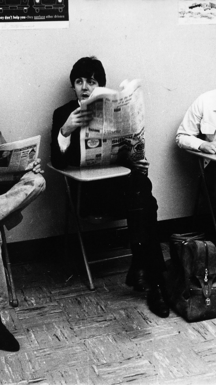 The Beatles, Sitting, Black and White, Musician, Music. Wallpaper in 720x1280 Resolution