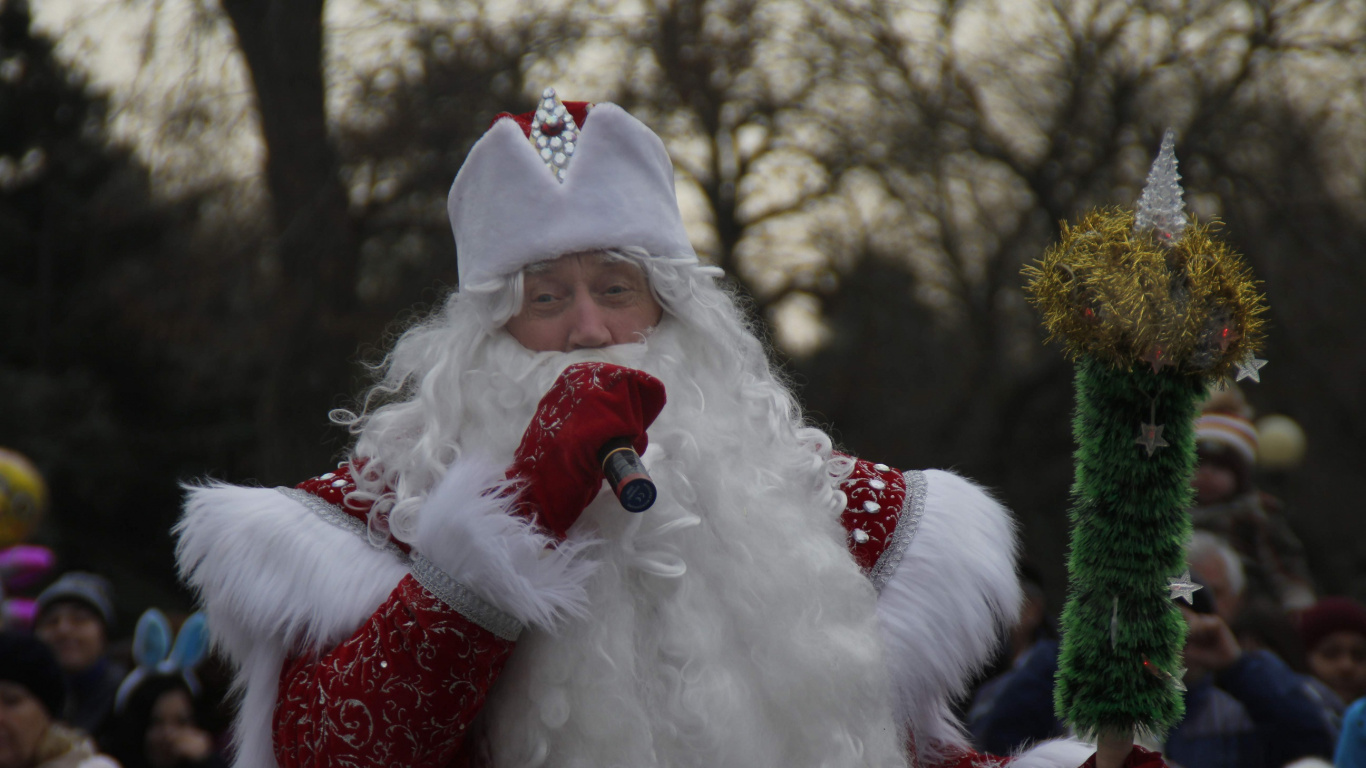 Ded Moroz, Santa Claus, Le Jour De Noël, Festival, Tradition. Wallpaper in 1366x768 Resolution