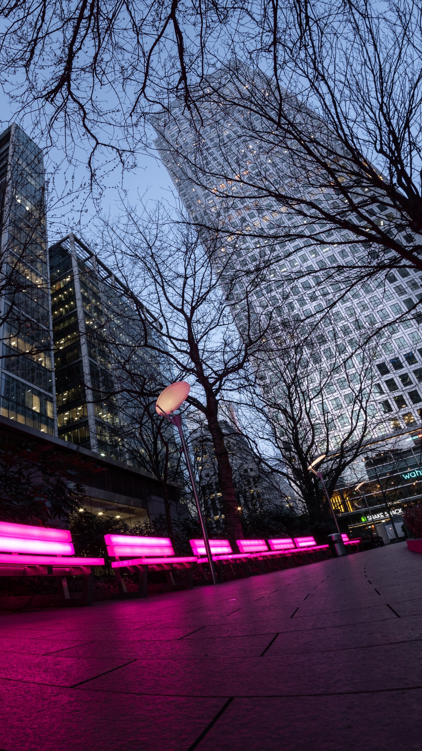 People Walking on Street During Nighttime. Wallpaper in 1440x2560 Resolution