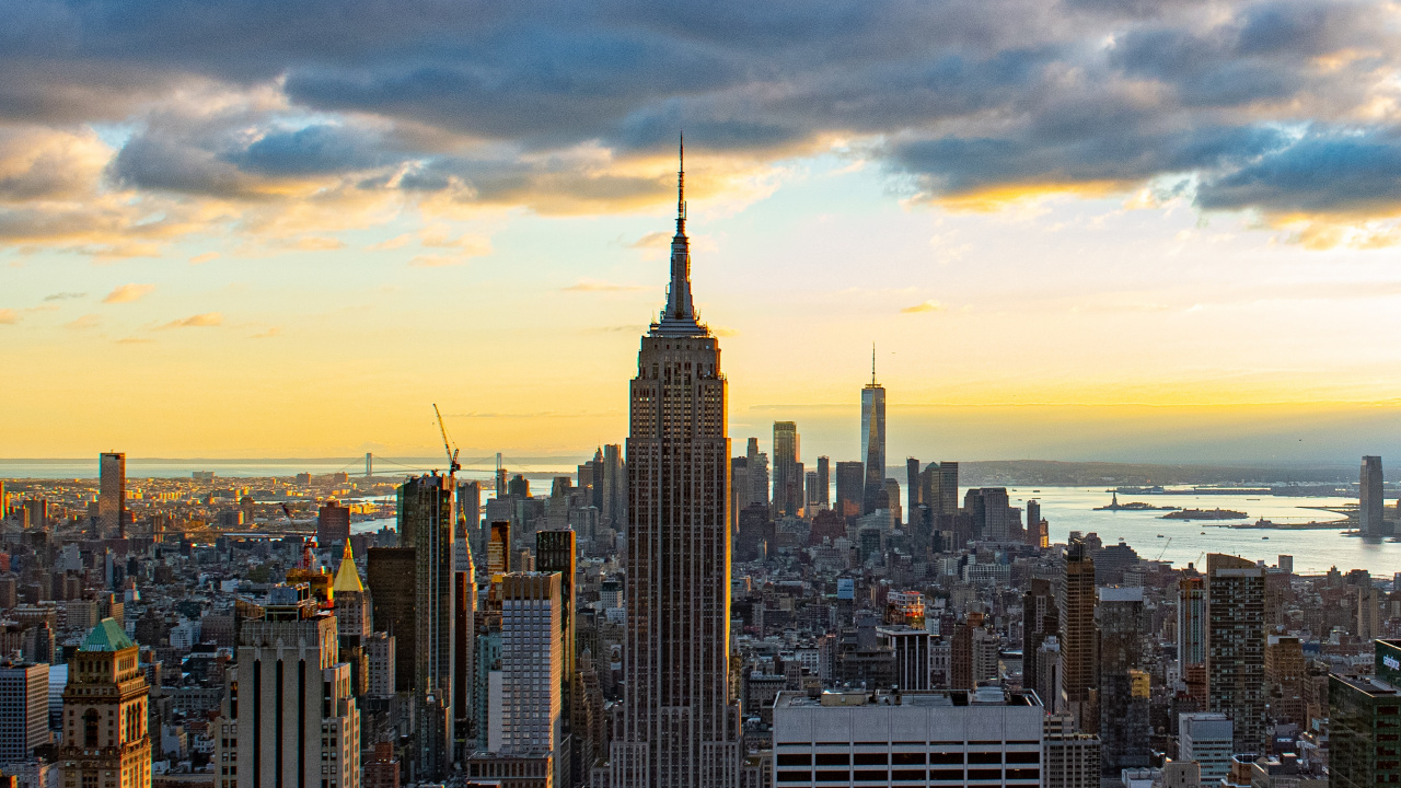 Horizon de la Ville Sous le Ciel Bleu Pendant la Journée. Wallpaper in 1280x720 Resolution