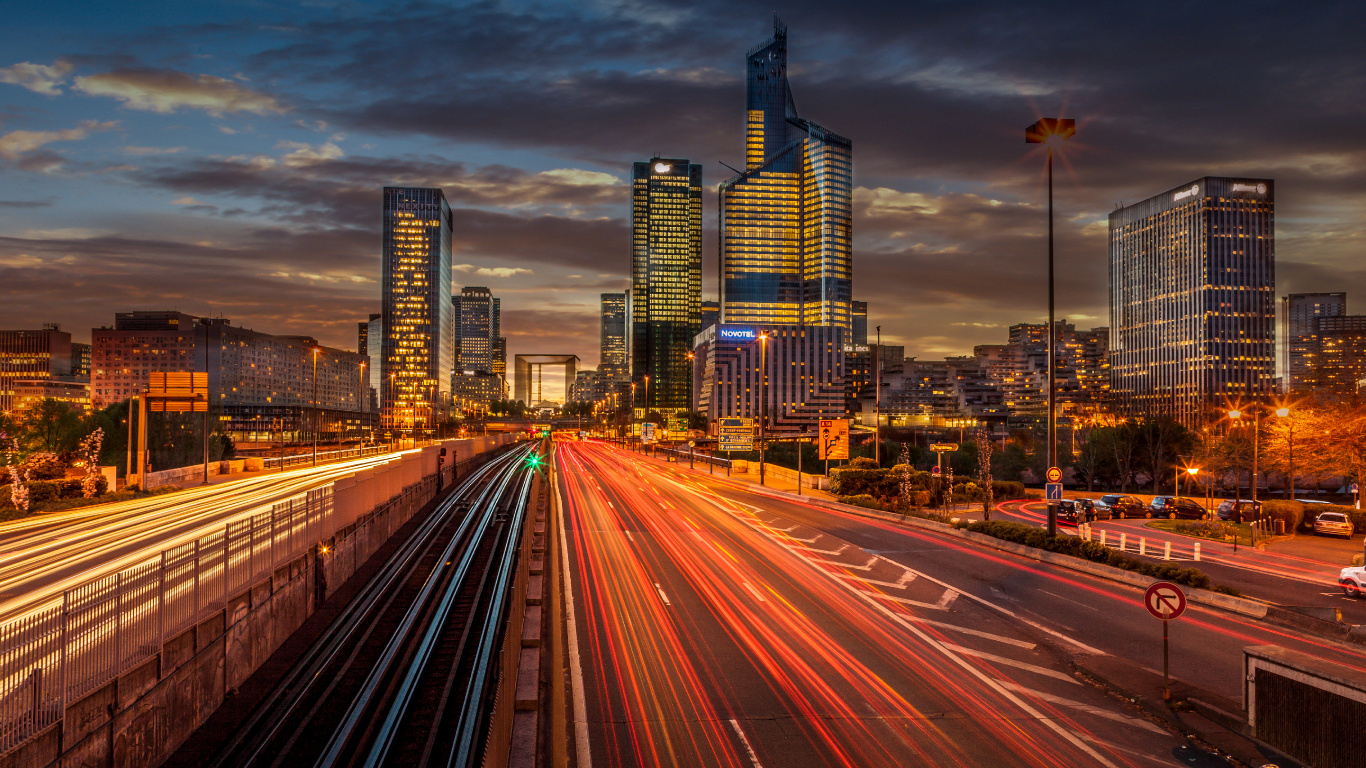 RAM, Intel Core I5, Cloud, Skyscraper, Building. Wallpaper in 1366x768 Resolution