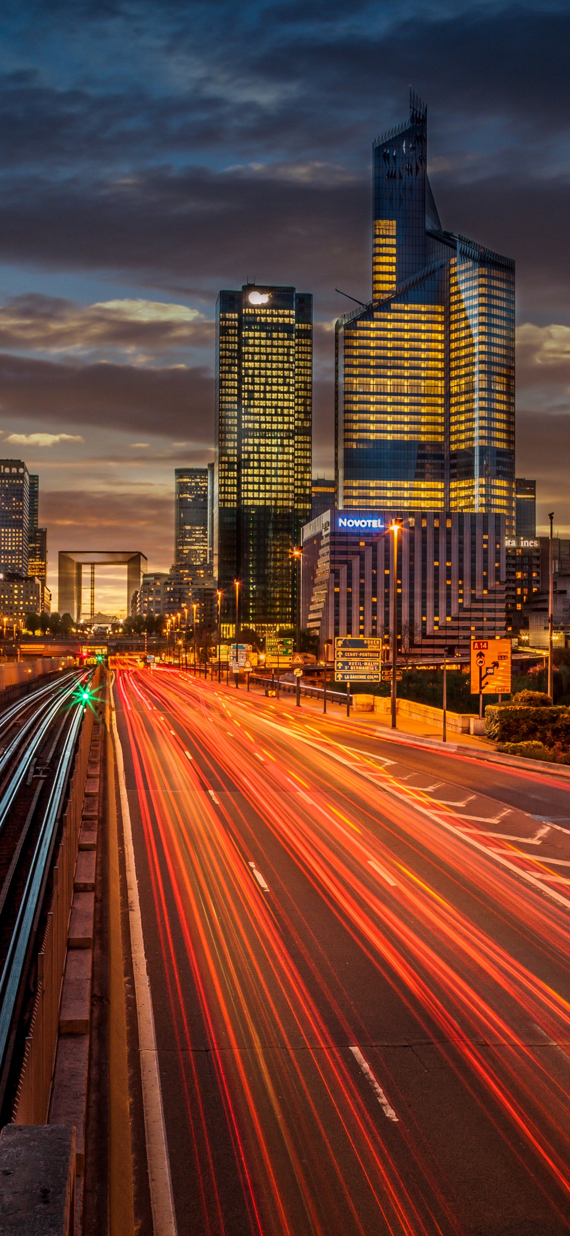 RAM, 英特尔的核心i5, 基础设施, 塔块, 路灯 壁纸 1125x2436 允许