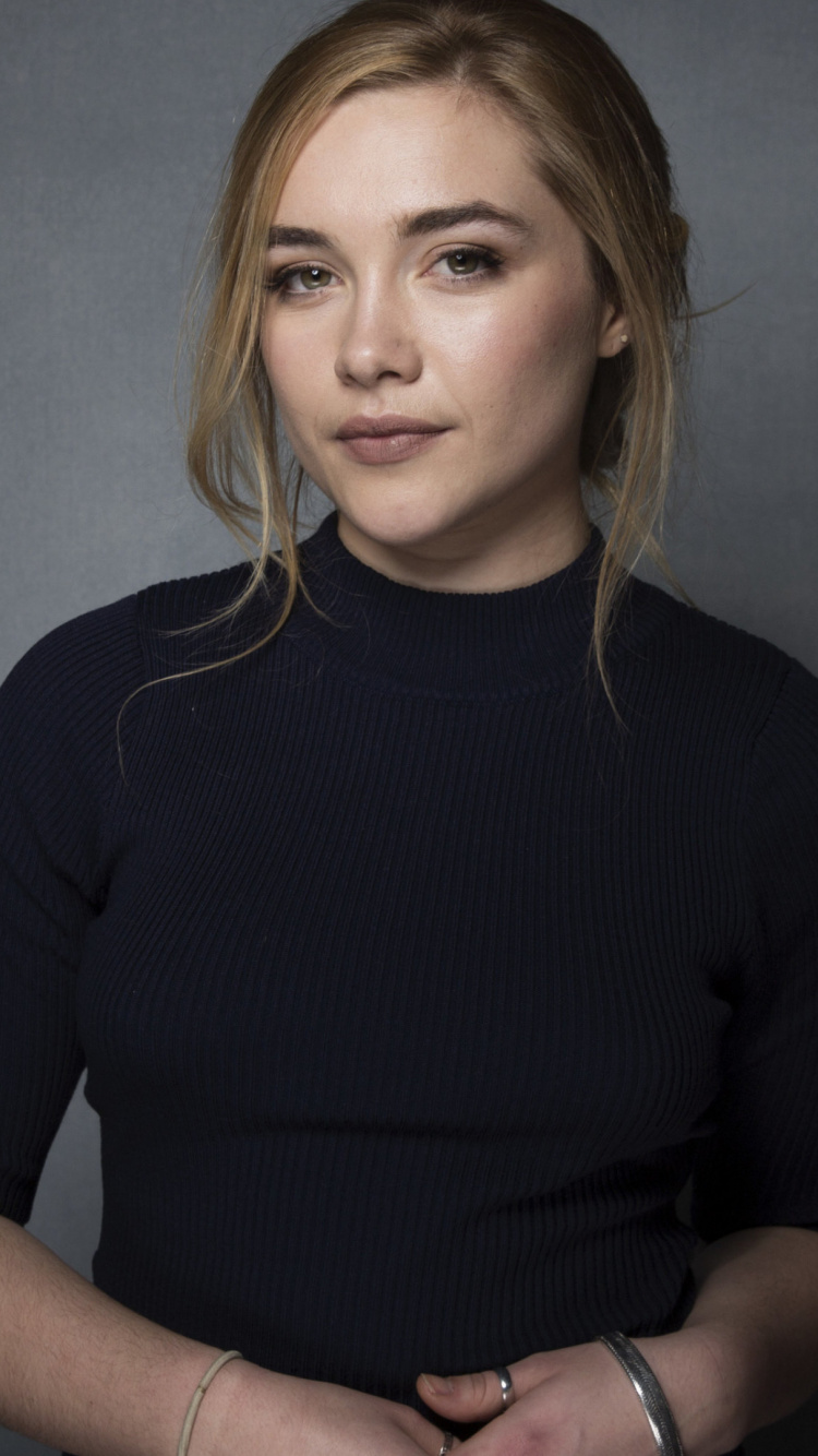 Florence Pugh, Actor, Yelena Belova, Ojo de Halcón, Cabello. Wallpaper in 750x1334 Resolution