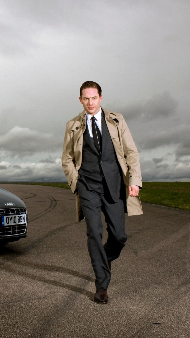 Tom Hardy, Actor, Audi, Deportivo, Audi R8. Wallpaper in 720x1280 Resolution
