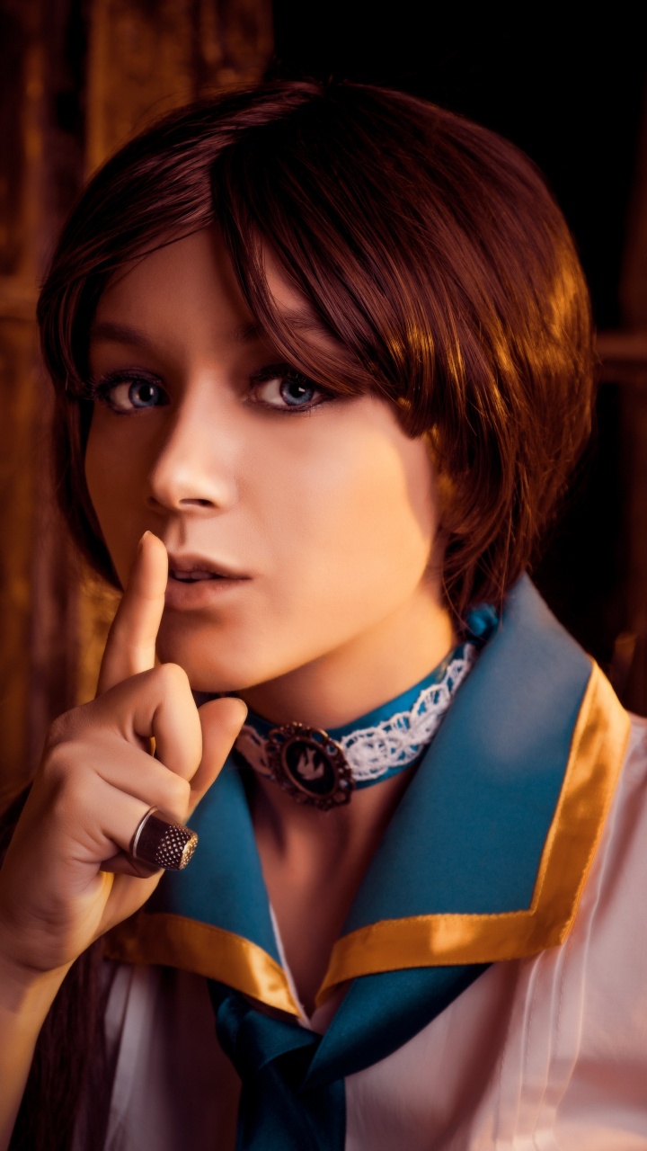 Beauty, Brown Hair, Costume, Cosplay, Game. Wallpaper in 720x1280 Resolution