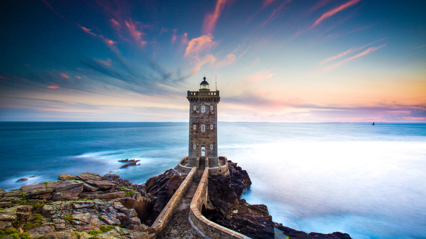 下载 1366x768 壁纸 灯塔, 性质, 自然景观, Azure, 高地 灯塔, 性质, 自然景观, Azure, 高地 壁纸 1366x768 允许