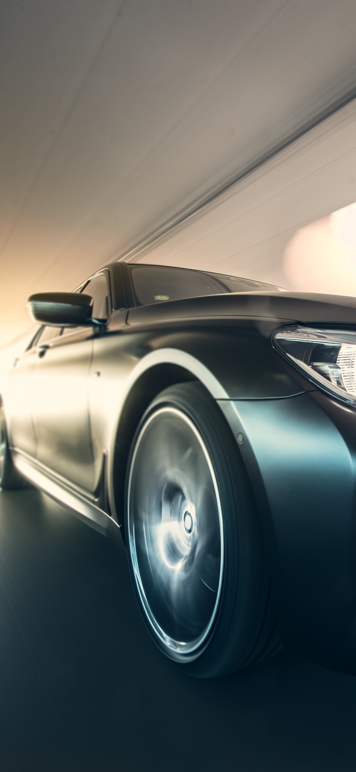 Silberne Mercedes Benz c Klasse. Wallpaper in 1242x2688 Resolution