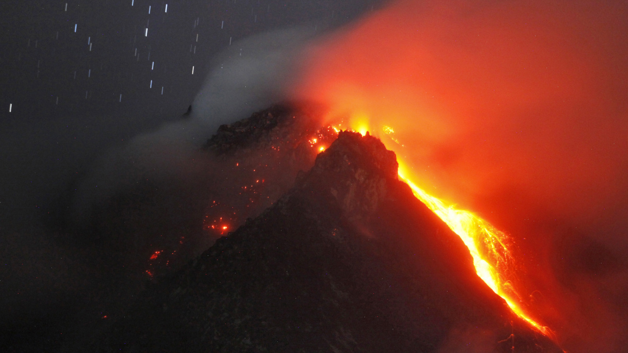 Ilustración de Galaxia Naranja y Negra. Wallpaper in 1280x720 Resolution