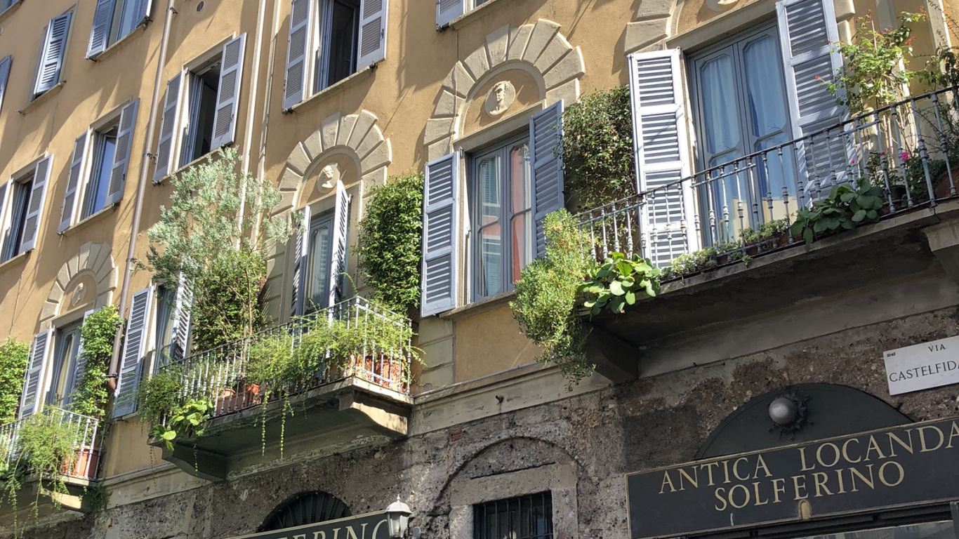 Copropriété, Fenêtre, Immobilier, Façade, Quartier. Wallpaper in 1366x768 Resolution