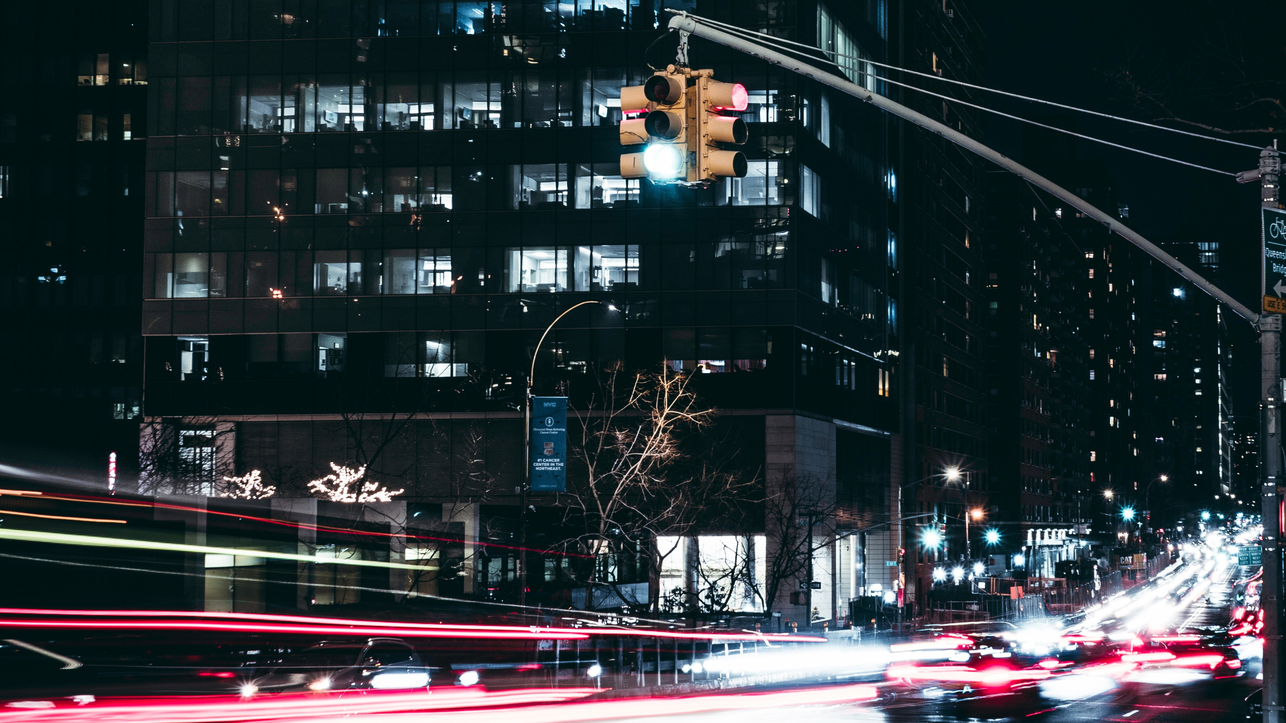 Time Lapse Photography of Cars on Road During Night Time. Wallpaper in 2560x1440 Resolution