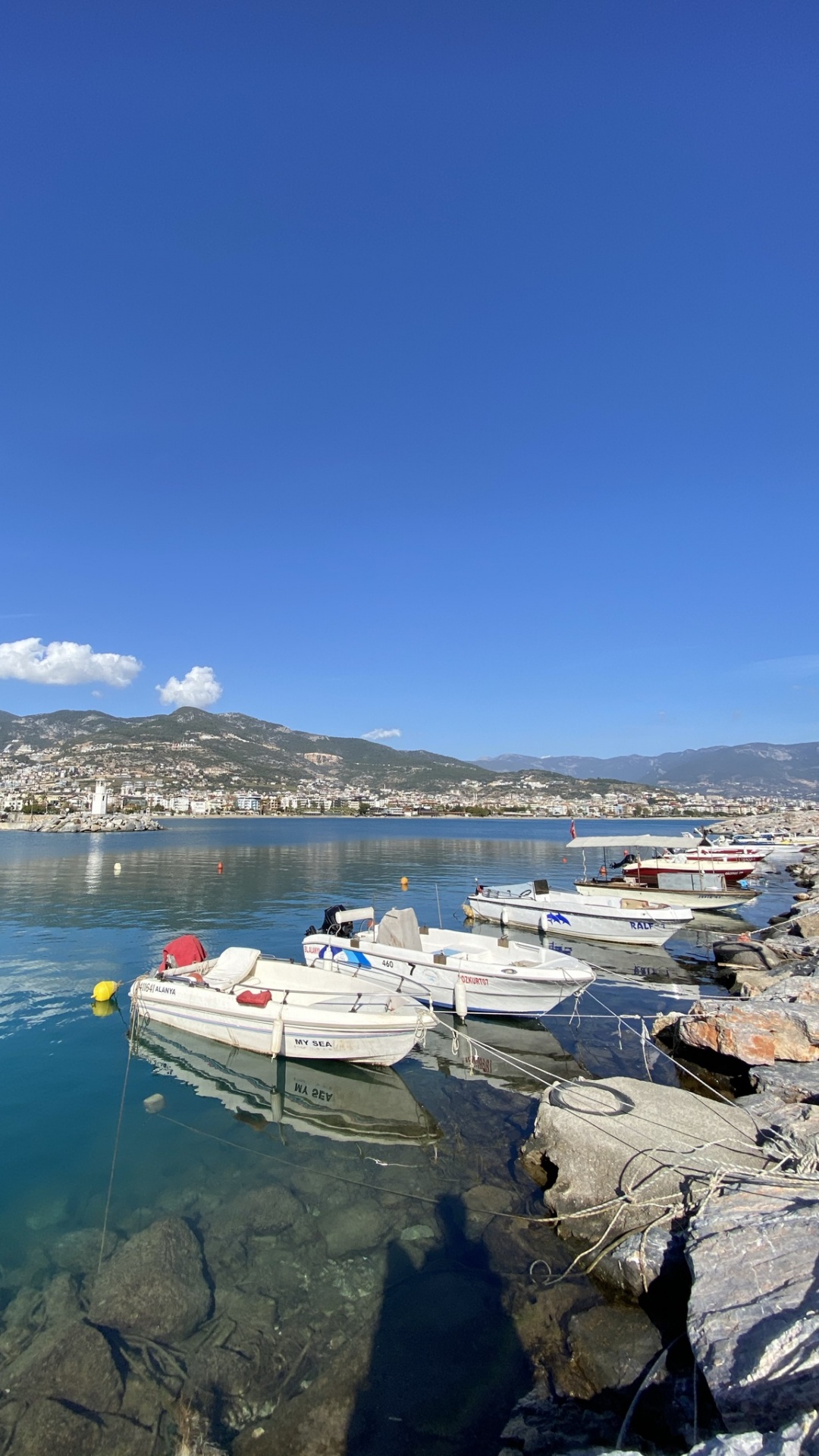 Agua, Barco, Moto de Agua, Lago, Montaña. Wallpaper in 1080x1920 Resolution