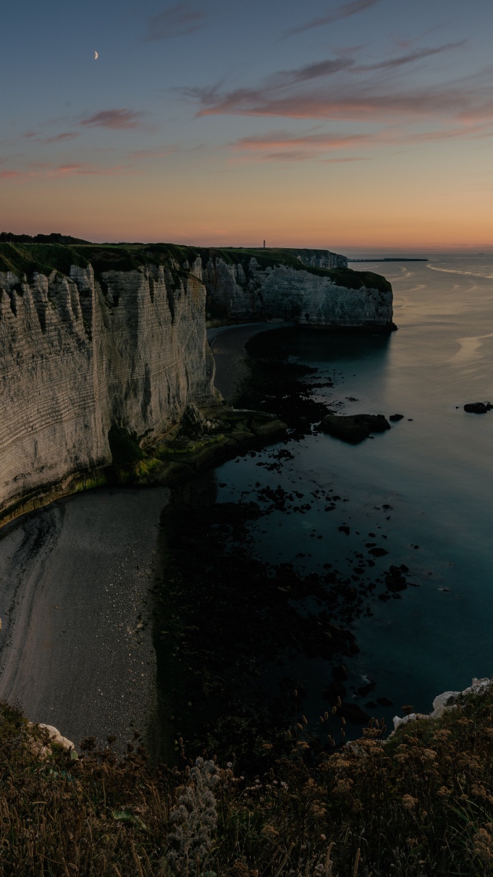 Aval Cliff, Rhodalia Silvestre, African Train, mr Hands, Prison Beach Club. Wallpaper in 720x1280 Resolution