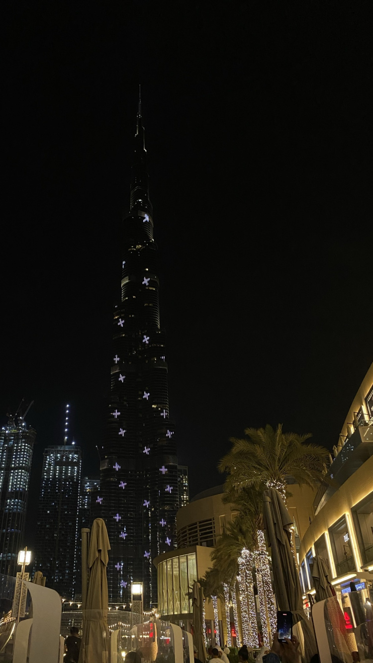 Dubaï, Burj Khalifa, Nuit, L'espace Public, Obscurité. Wallpaper in 750x1334 Resolution