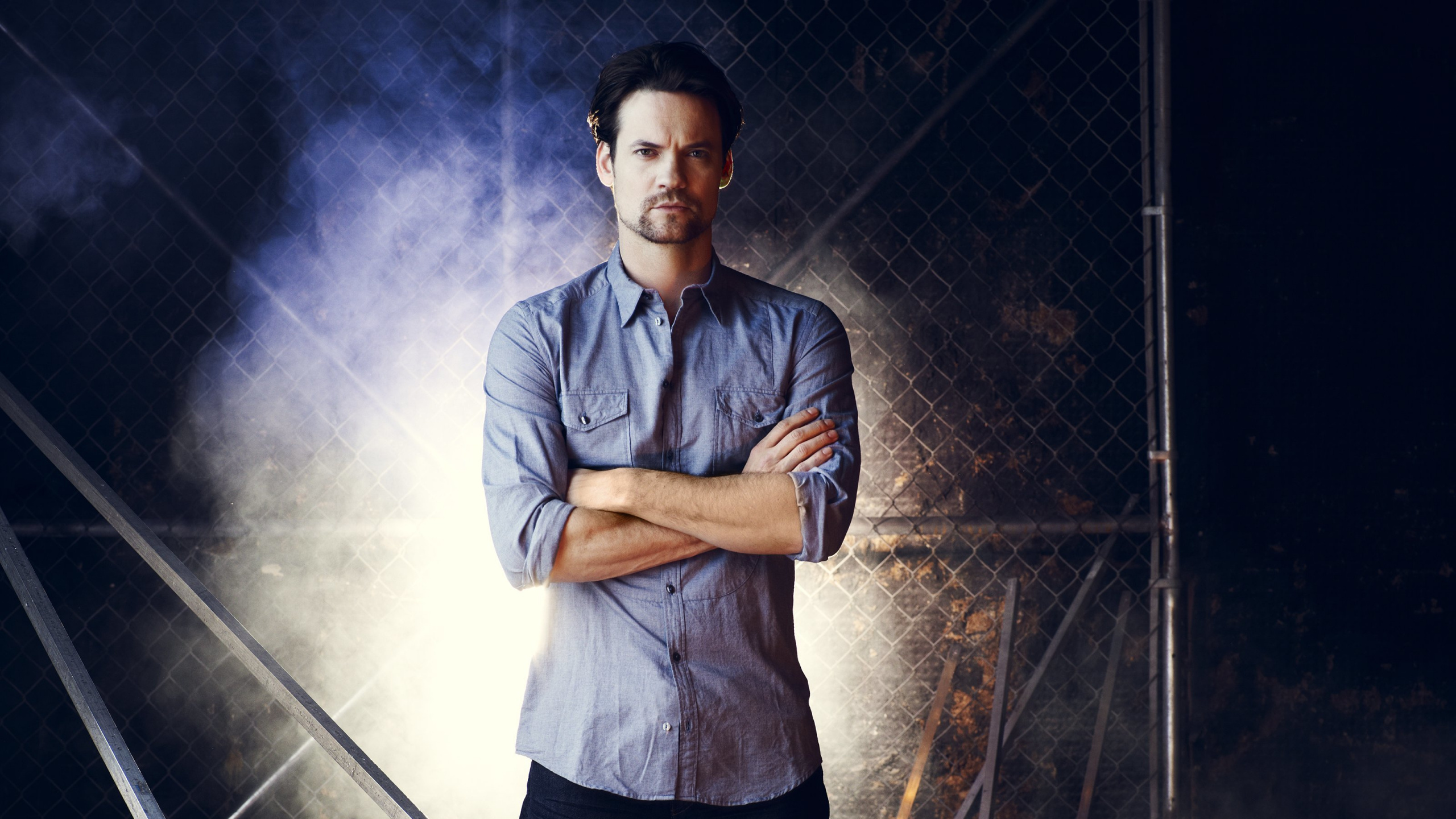 Shane West, Actor, Blue, Denim, Human. Wallpaper in 2560x1440 Resolution