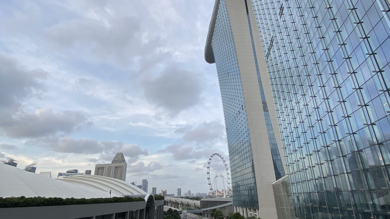 Daytime, Infrastructure, Architecture, Neighbourhood, Tower Block. Wallpaper in 1366x768 Resolution