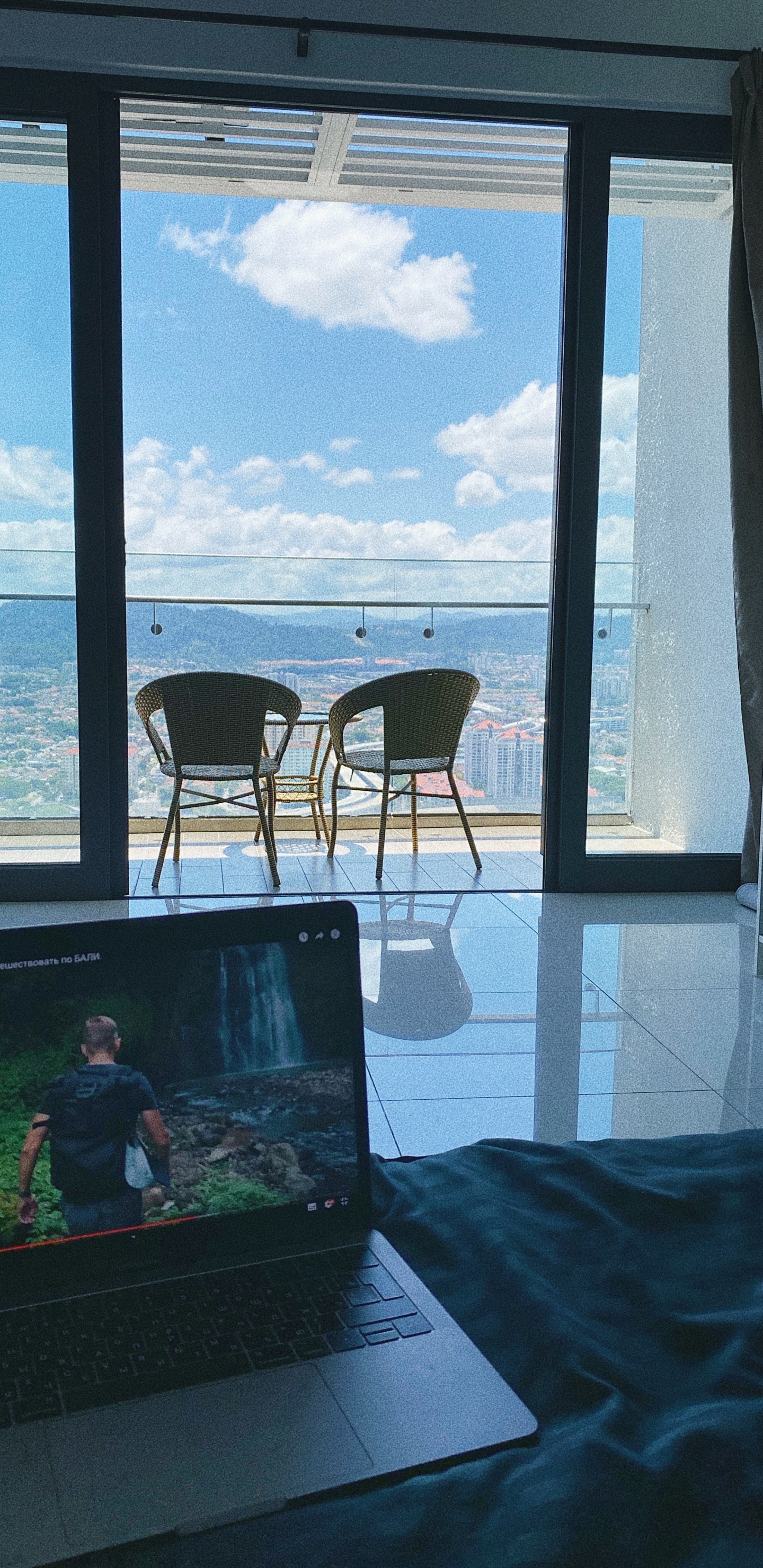 Vidrio, Diseño de Interiores, Habitación, Dispositivo Electrónico, Piso. Wallpaper in 1440x2960 Resolution