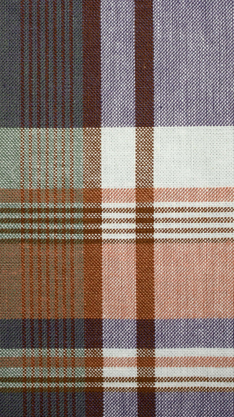 Braun-blau-weiß Kariertes Textil. Wallpaper in 750x1334 Resolution