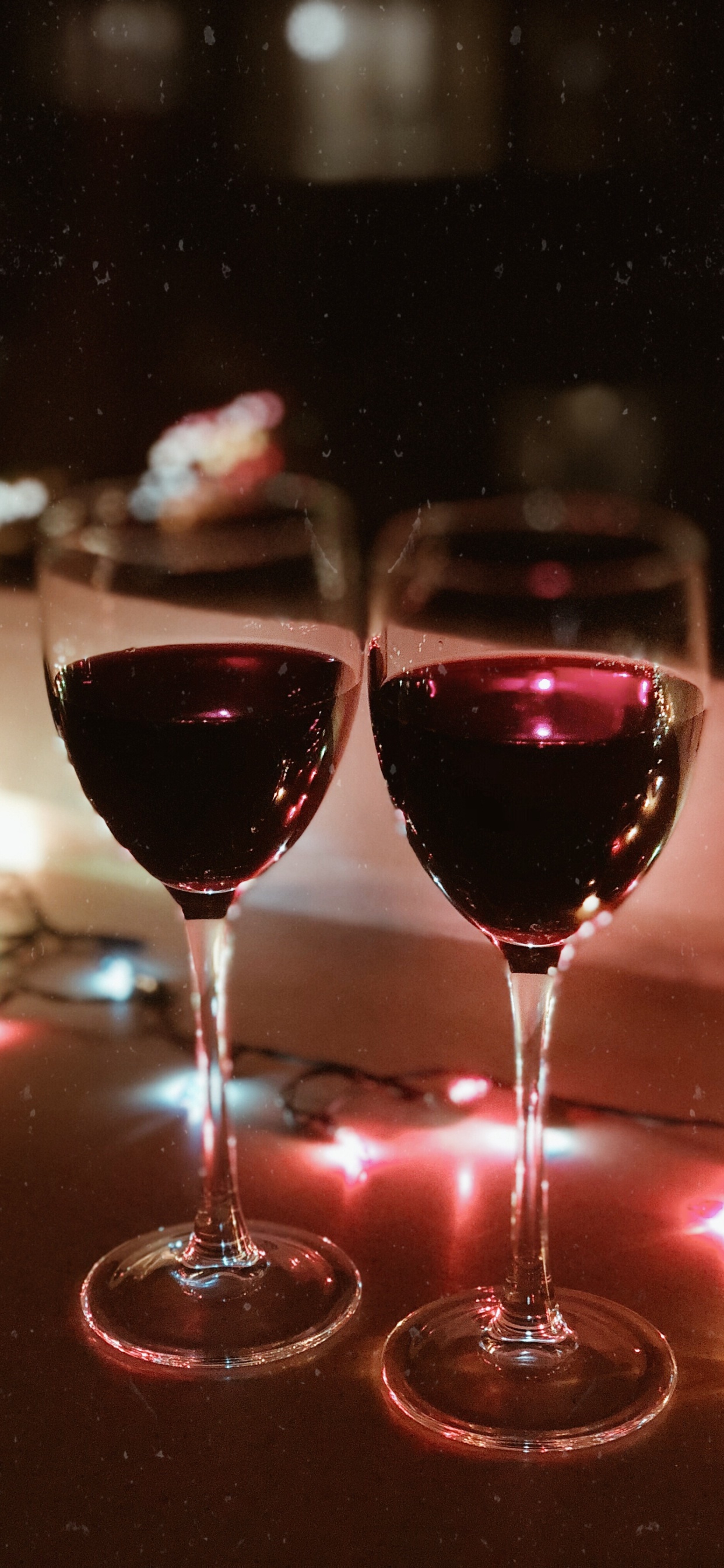 Wein Cocktail, Wein, Rotwein, Champagner, Kir. Wallpaper in 1242x2688 Resolution