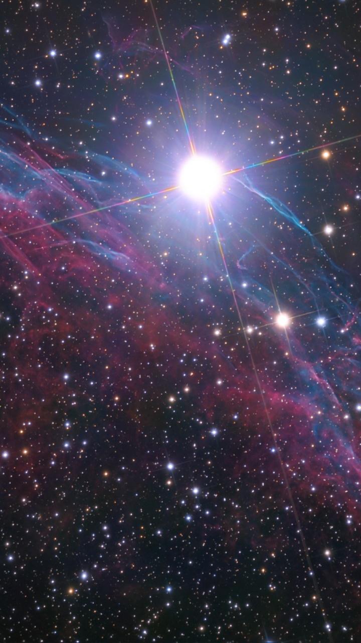 Blaues Und Weißes Sonnenlicht. Wallpaper in 720x1280 Resolution