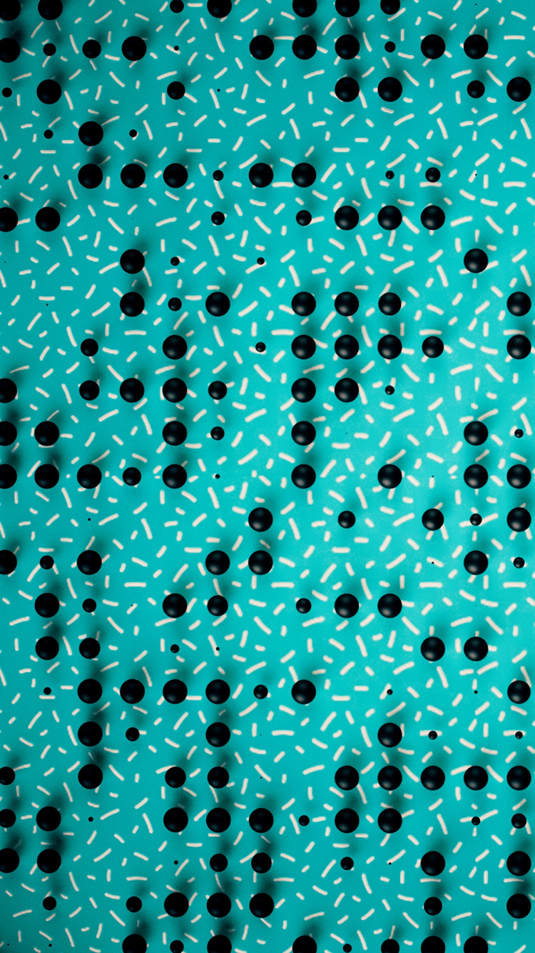 Gouttelettes D'eau Sur la Surface Bleue. Wallpaper in 750x1334 Resolution