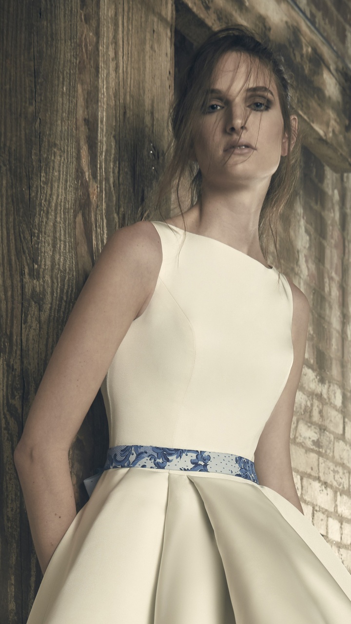 Beauté, Modèle, Vêtement, Robe, Modèle de Mode. Wallpaper in 720x1280 Resolution