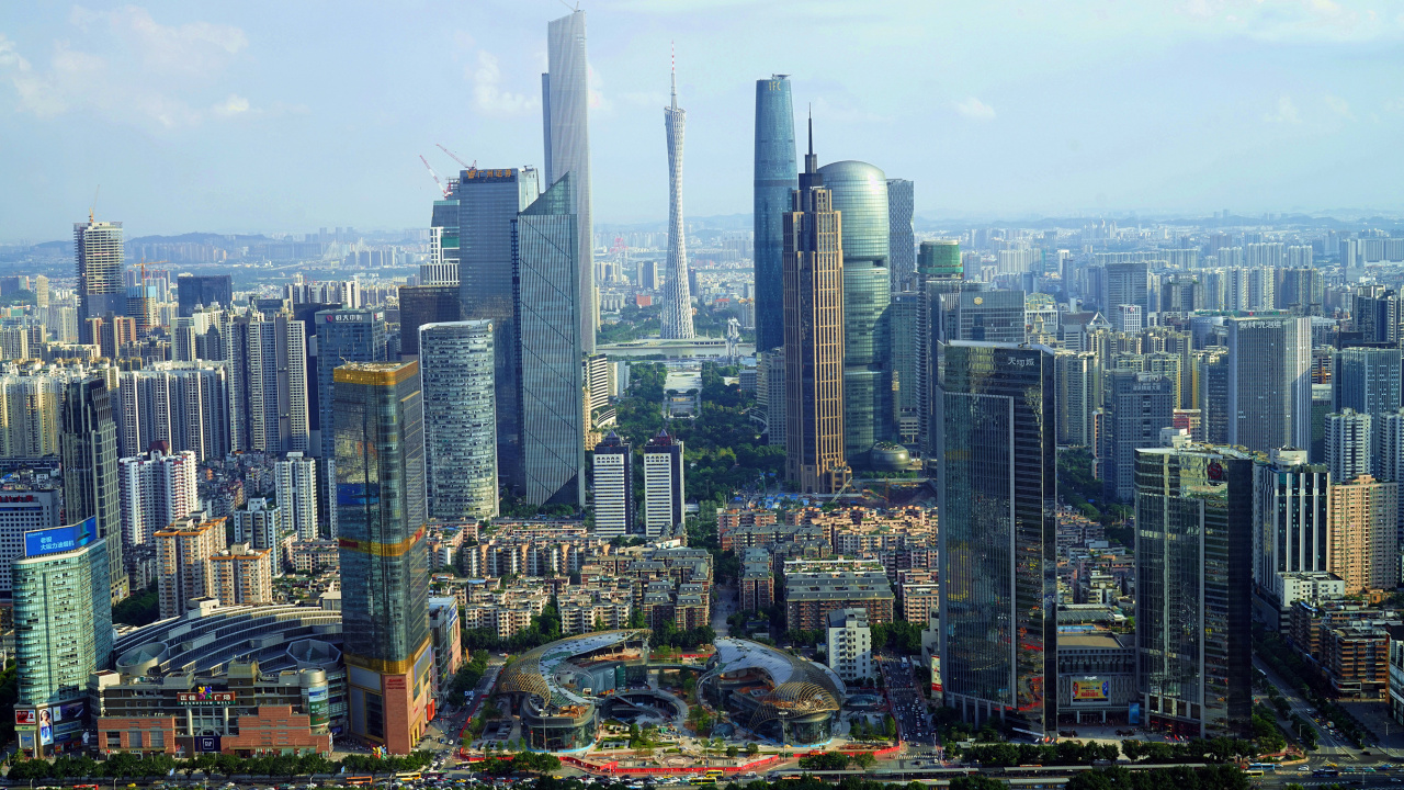 City Skyline Under White Sky During Daytime. Wallpaper in 1280x720 Resolution