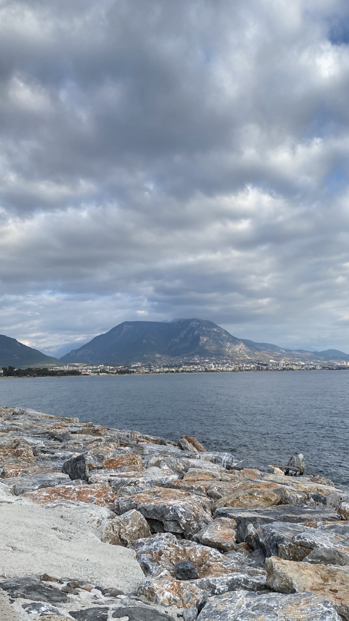 Sea, Cloud, Water, Water Resources, Mountain. Wallpaper in 720x1280 Resolution
