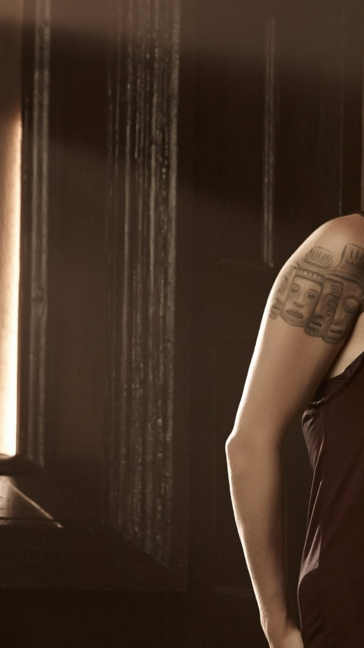 Daniella Pineda Los Originales, Daniella Pineda, Los Originales, The Vampire Diaries, Sophie Deveraux. Wallpaper in 750x1334 Resolution