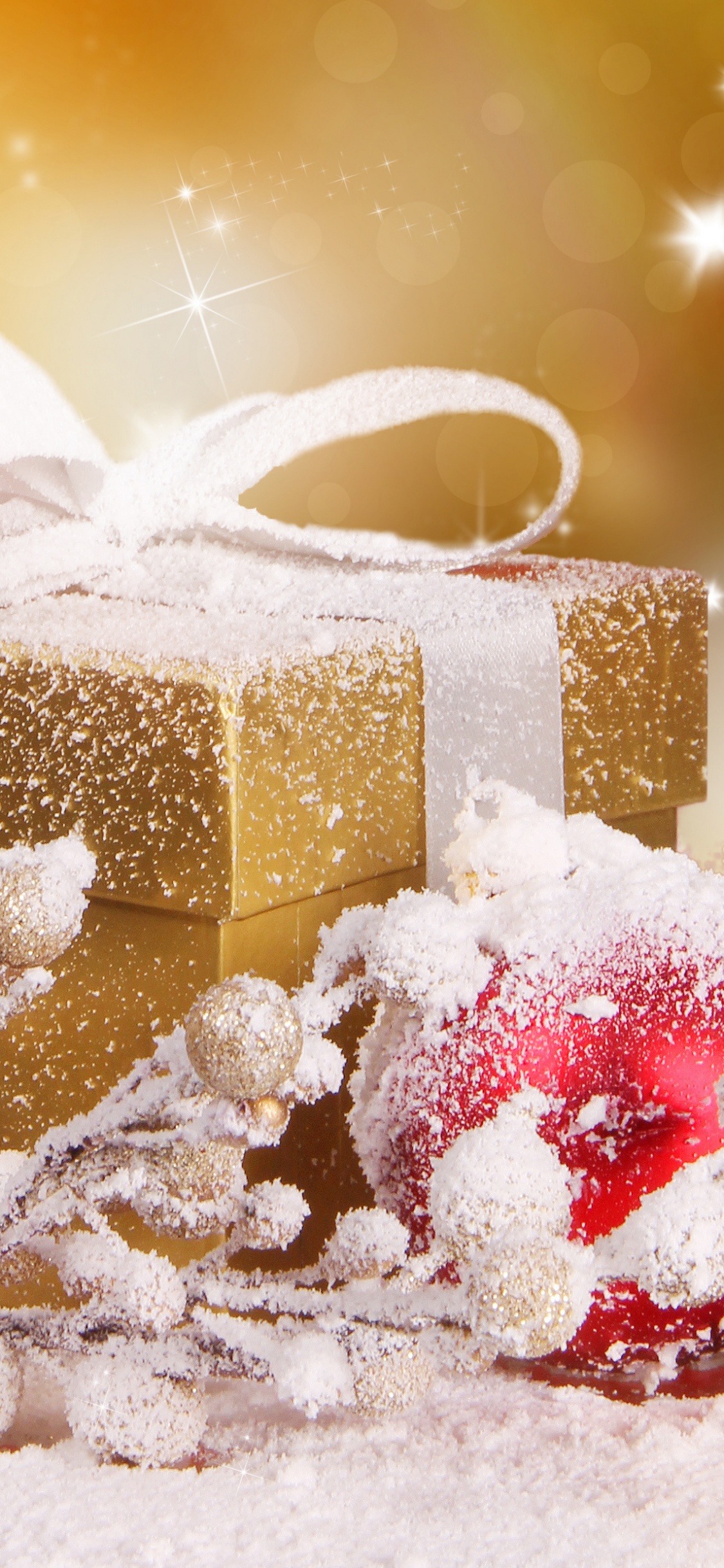 Gift, Christmas Gift, Christmas Day, Present, Food. Wallpaper in 1125x2436 Resolution