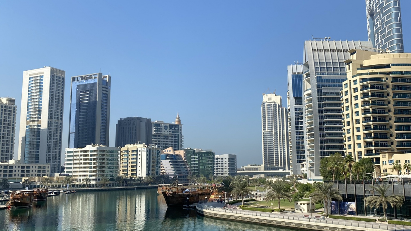 Dubai, Dubai Marina, Cuerpo de Agua, Torre de Bloques, Condominio. Wallpaper in 1366x768 Resolution