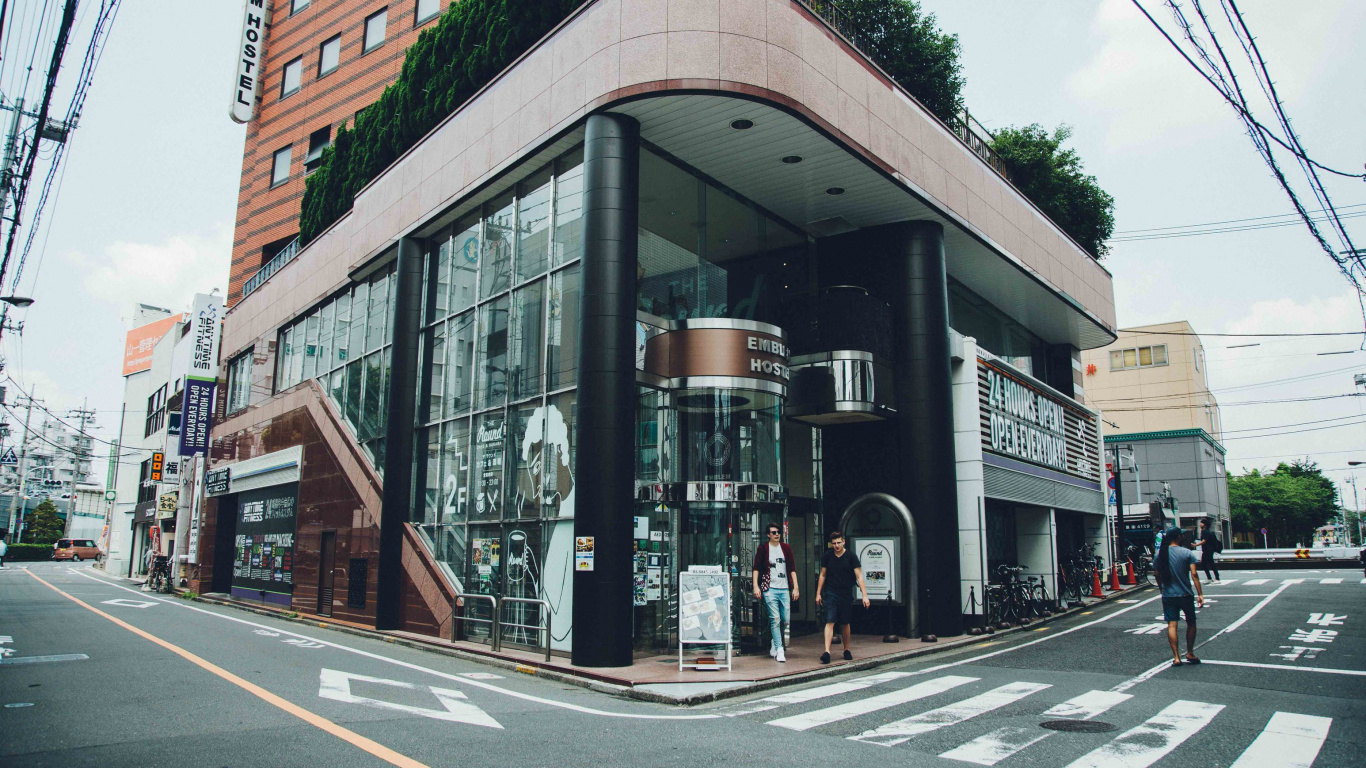 背包旅馆, 建筑, 城市, 运输, 商业建筑 壁纸 1366x768 允许