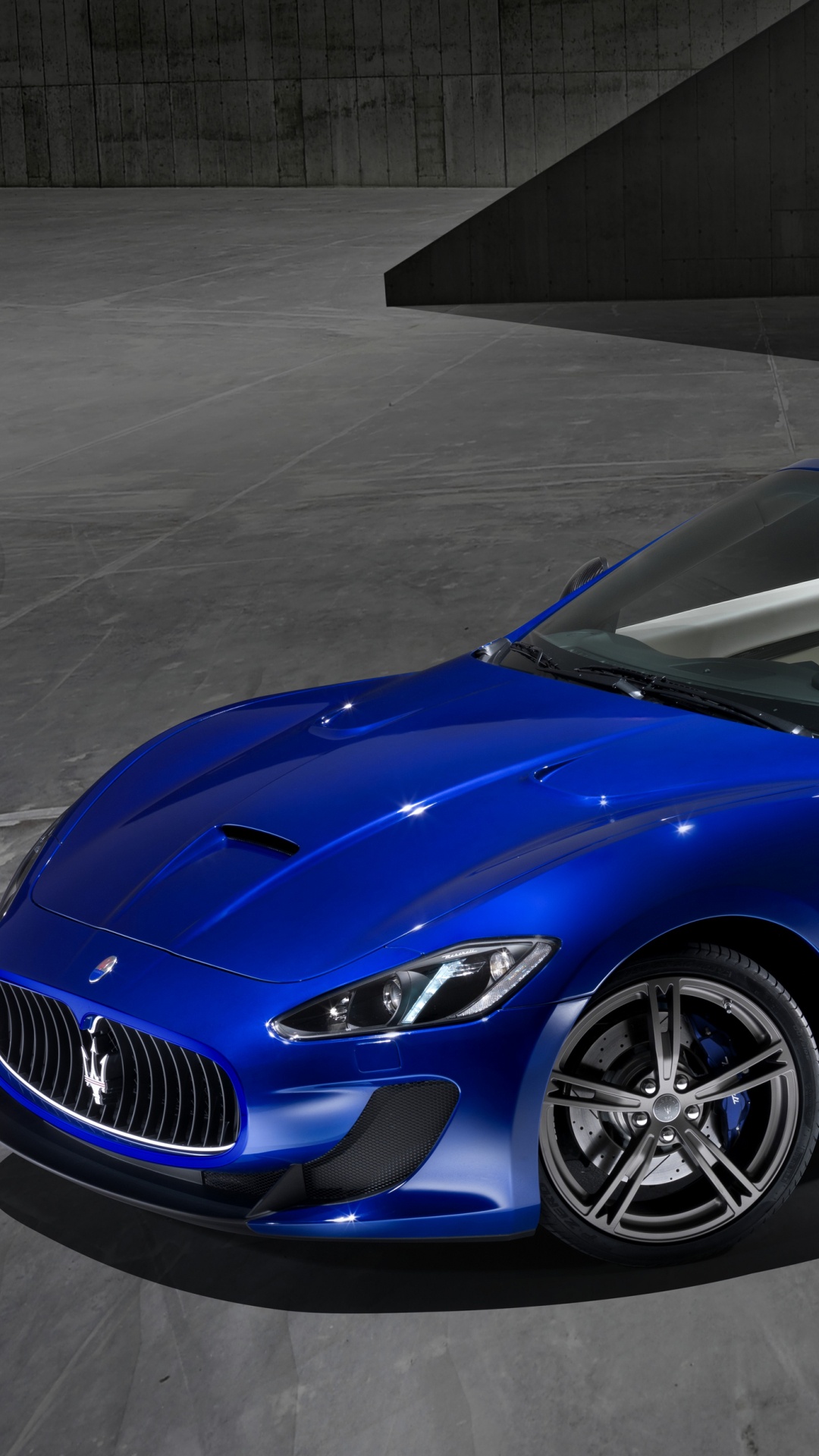 Blue Chevrolet Camaro Convertible Coupe. Wallpaper in 1080x1920 Resolution