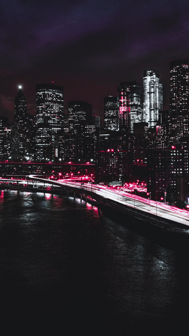 Horizon de la Ville Pendant la Nuit. Wallpaper in 750x1334 Resolution