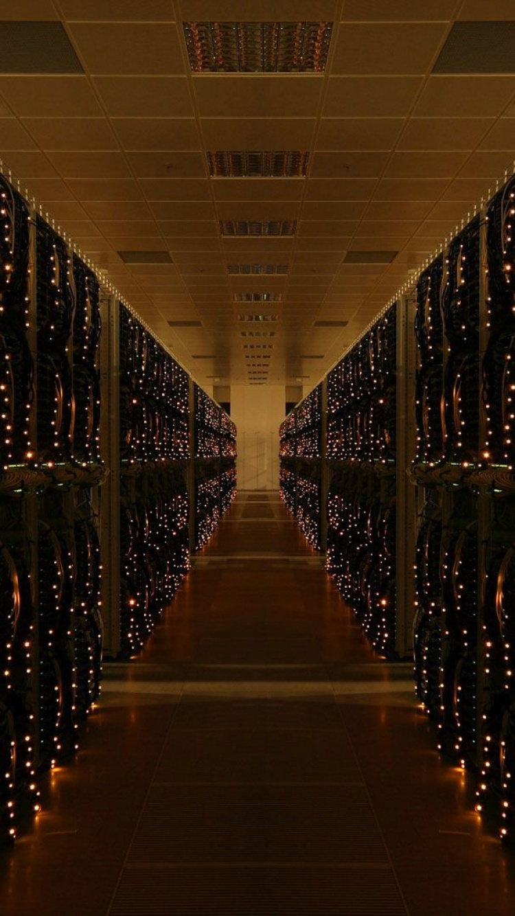 Porte-bouteilles en Bois Marron Sur Sol en Brique Marron. Wallpaper in 750x1334 Resolution