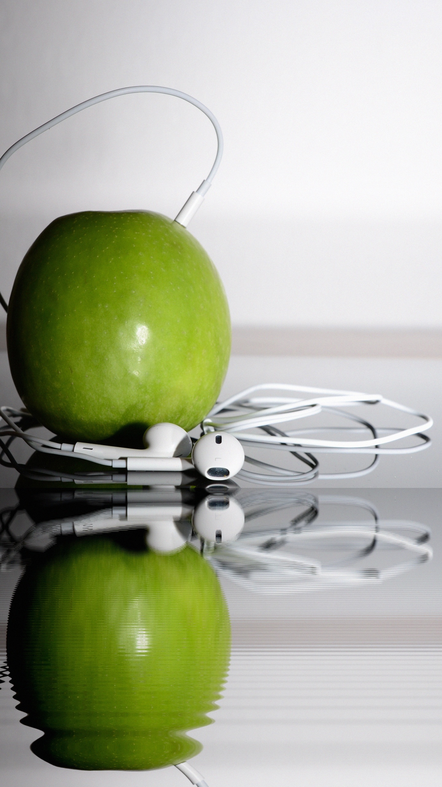苹果的耳机, 绿色的, 奶奶史密斯, Apple, 食品 壁纸 1440x2560 允许