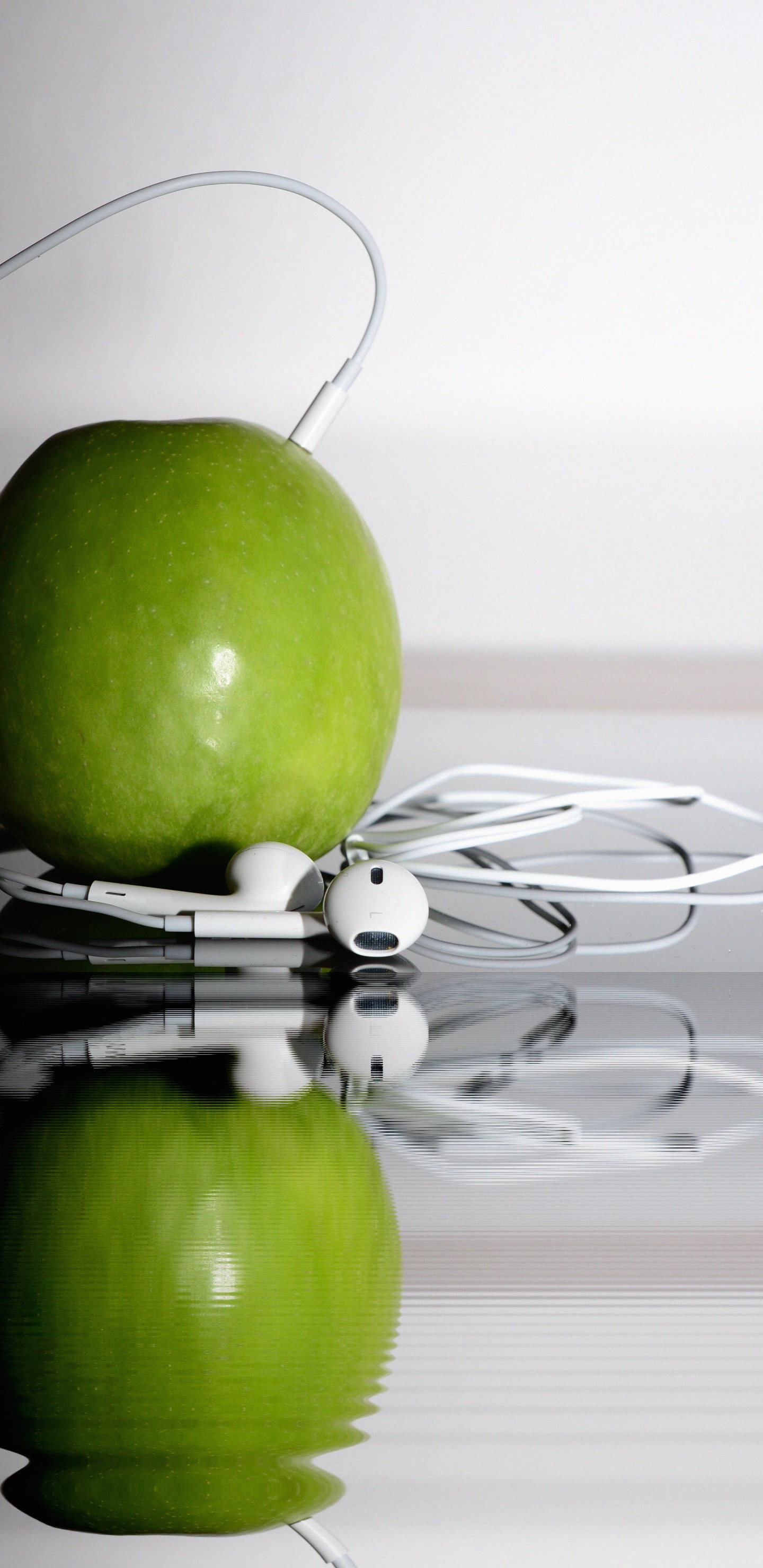苹果的耳机, 绿色的, 奶奶史密斯, Apple, 食品 壁纸 1440x2960 允许