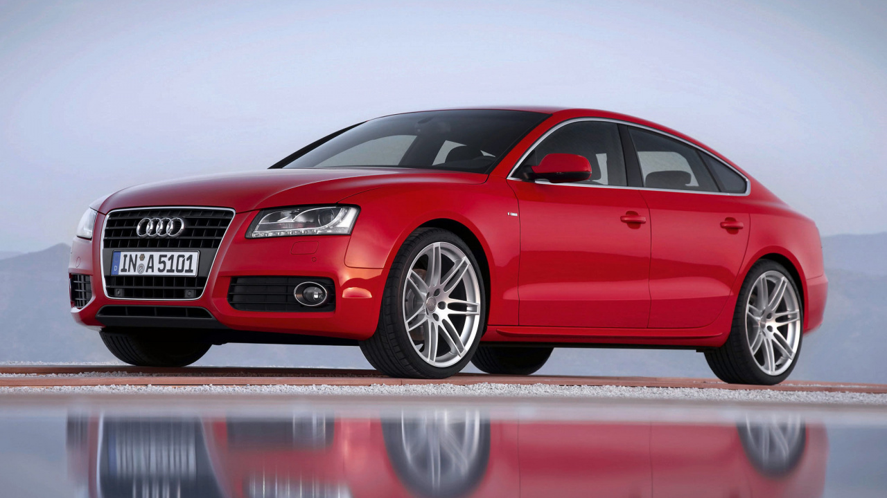 Brown Audi a 4 Sedan. Wallpaper in 1280x720 Resolution