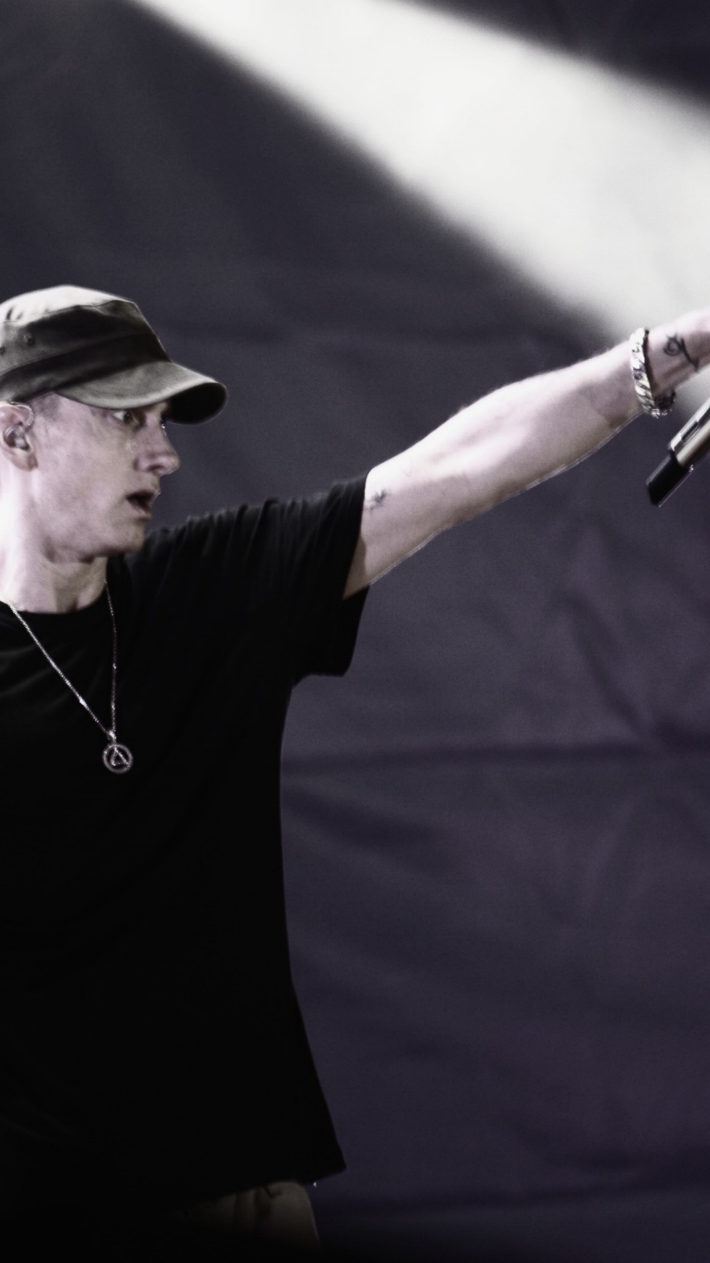 Eminem, Free, Performance, Performing Arts, Musician. Wallpaper in 1440x2560 Resolution