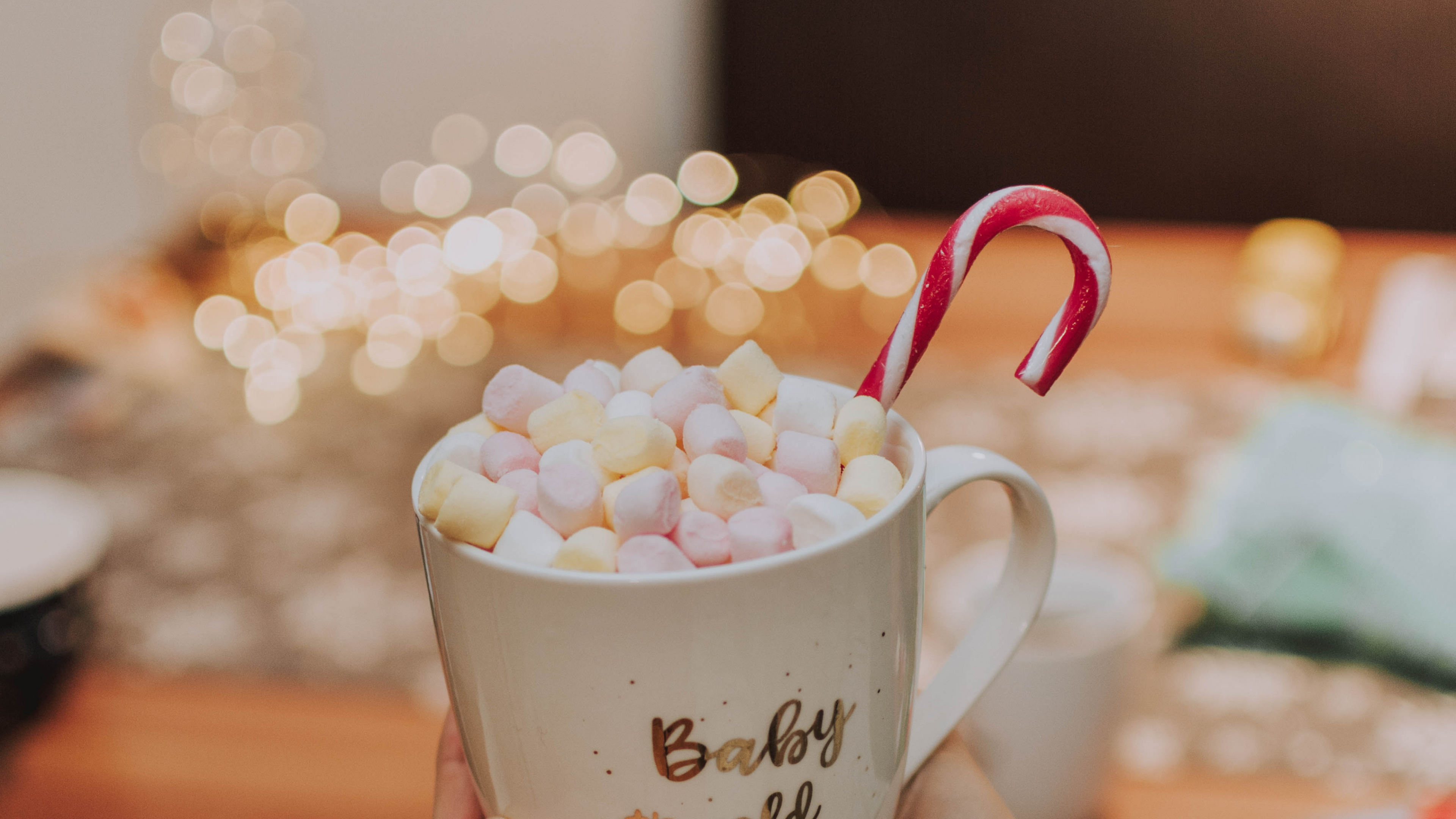 White and Pink Ceramic Mug. Wallpaper in 3840x2160 Resolution