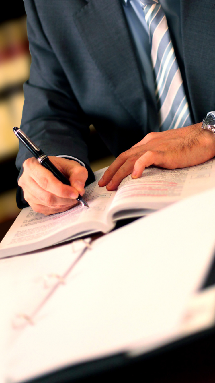 Abogado, Ley, Tribunal, el Pianista, Dispositivo Electrónico. Wallpaper in 750x1334 Resolution