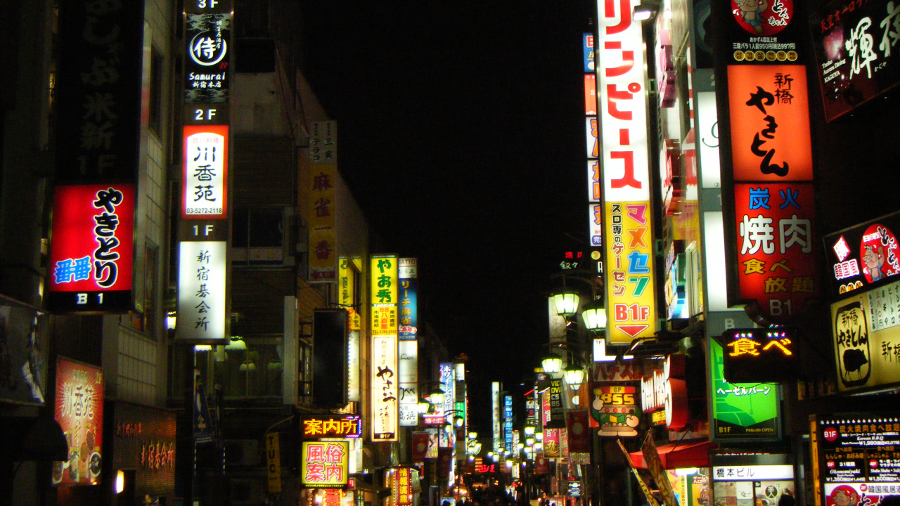 People Walking on Street During Nighttime. Wallpaper in 1280x720 Resolution