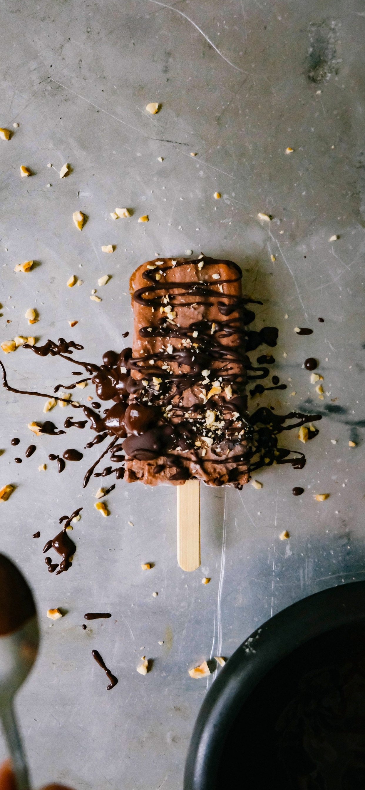 Eis, Schokolade, Schokolade Trüffel, Fruchteis, Dessert. Wallpaper in 1242x2688 Resolution