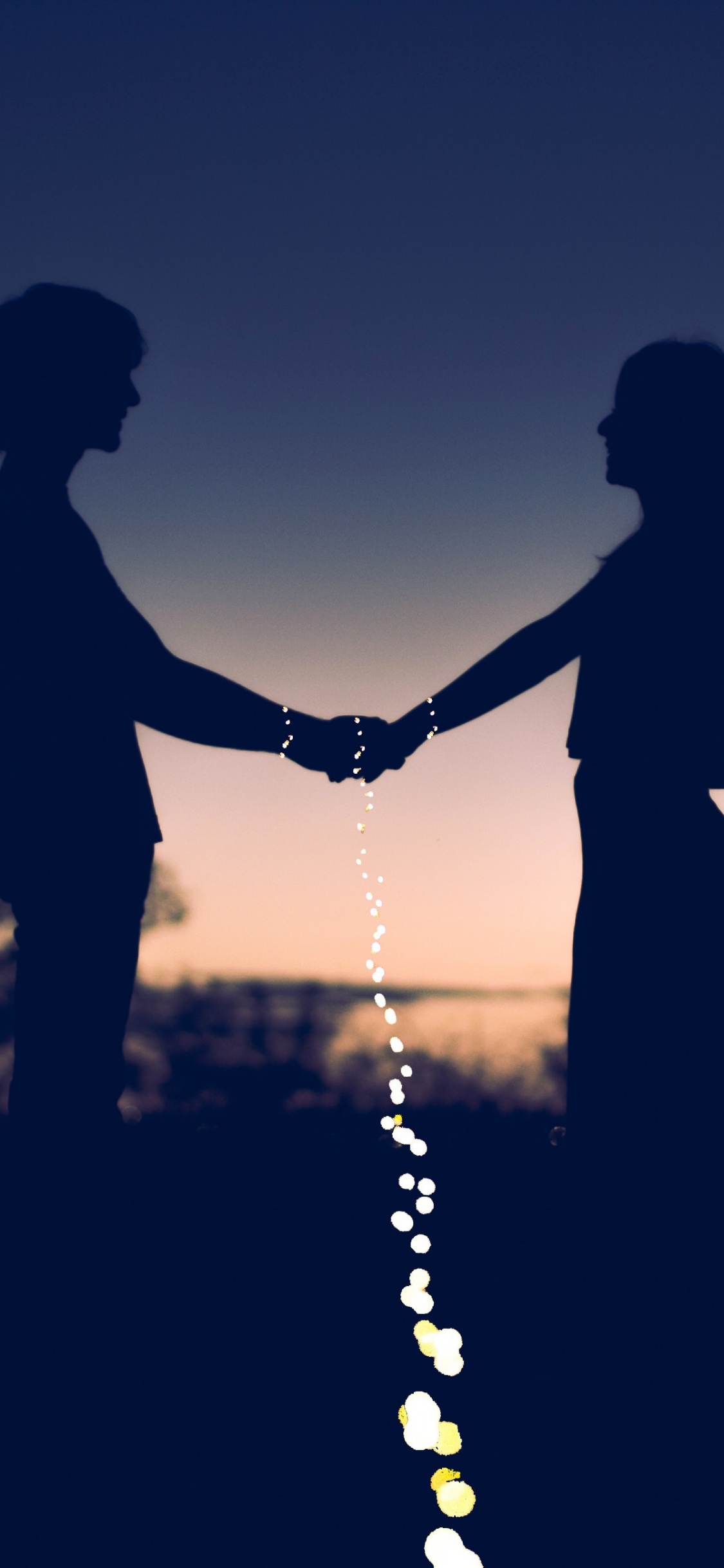 Couple, Les Gens Dans la Nature, Amour, Eau, Amitié. Wallpaper in 1125x2436 Resolution