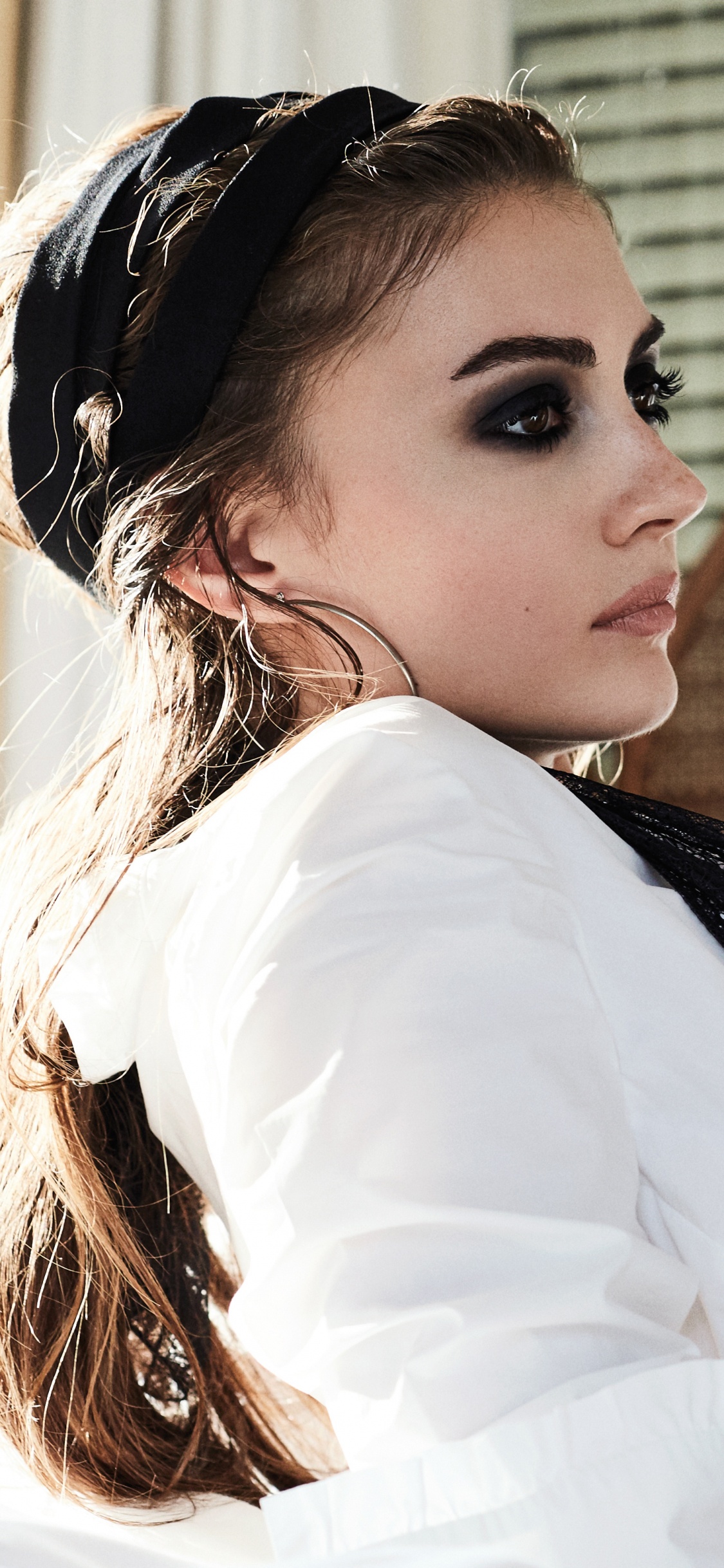 Actor, Blanco, Belleza, Piel, Peinado. Wallpaper in 1125x2436 Resolution